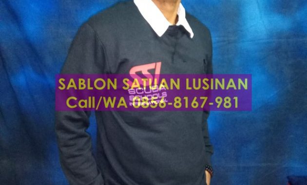 Contoh desain kaos kelas lengan panjang